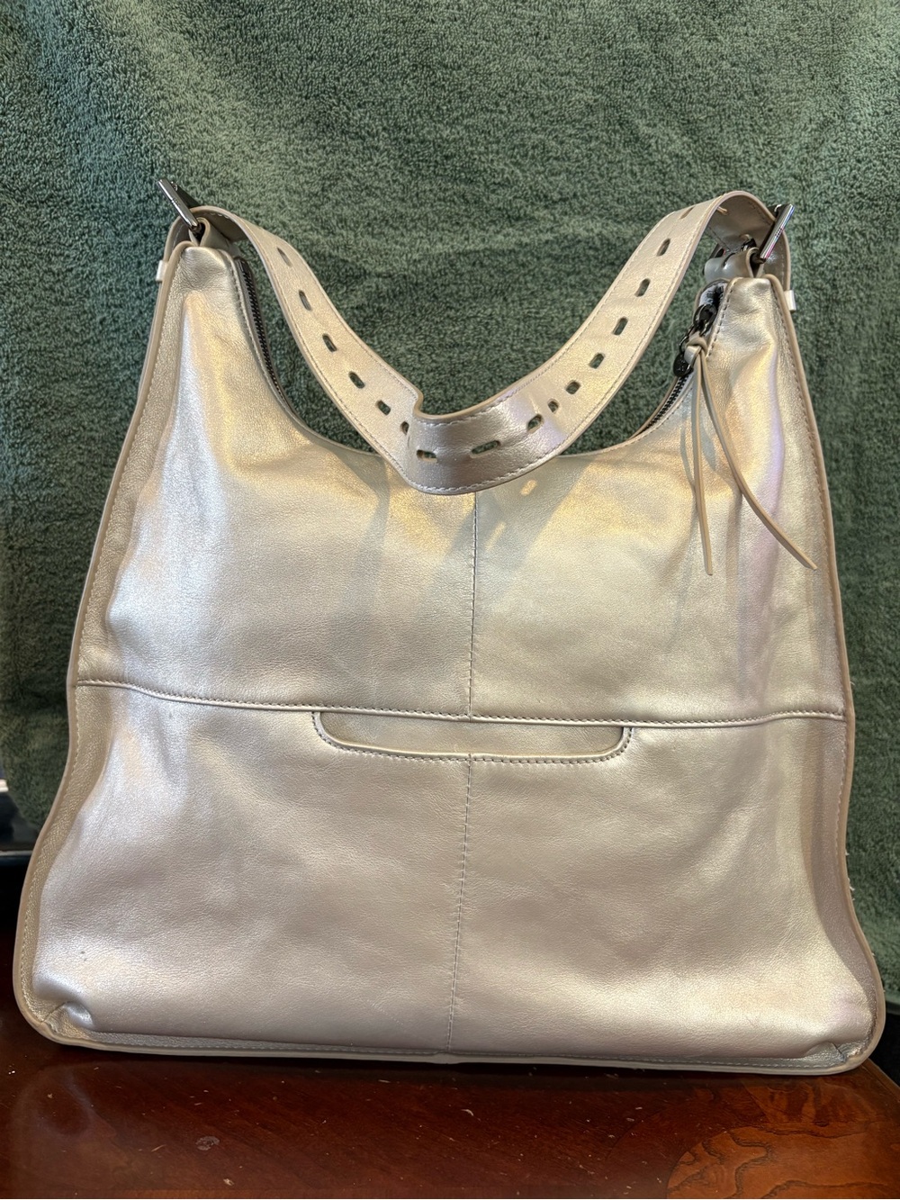 HOBO Metallic Cream Leather Shoulder Hobo - Picture 2 of 6
